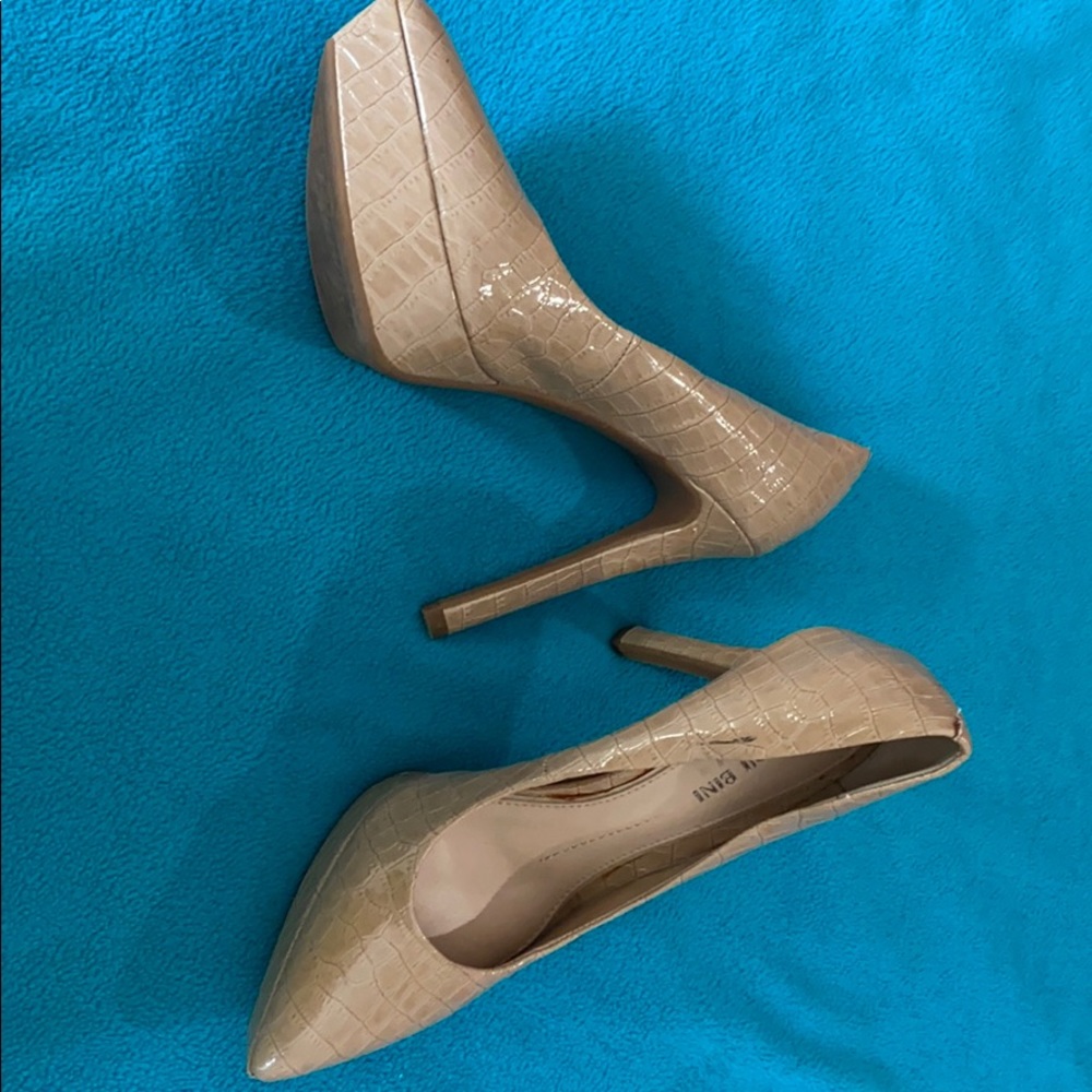 Gianni Bini Animal Skin Heels